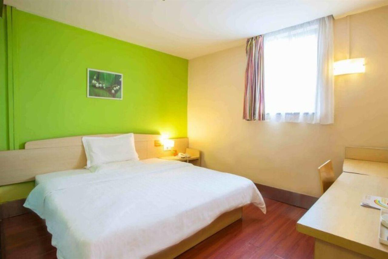 7Days Inn Xiamen Lotus Square Branch Jiangtou Exterior photo