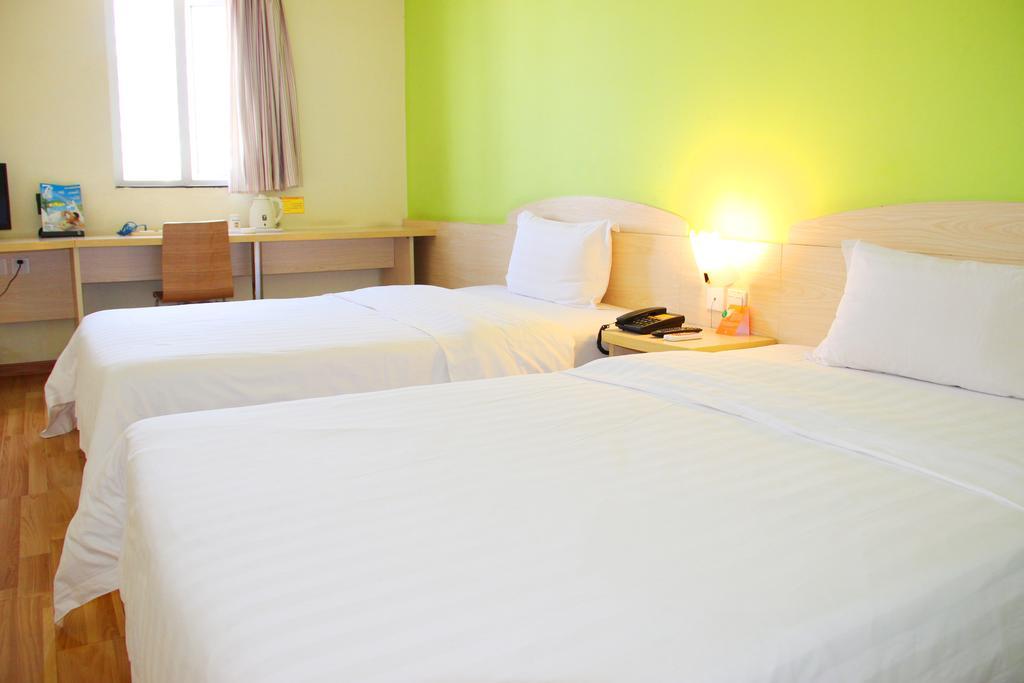 7Days Inn Xiamen Lotus Square Branch Jiangtou Exterior photo